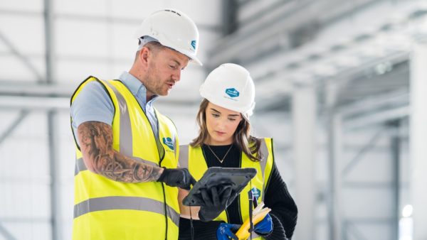 Image of Henry Boot Construction staff using digital tools